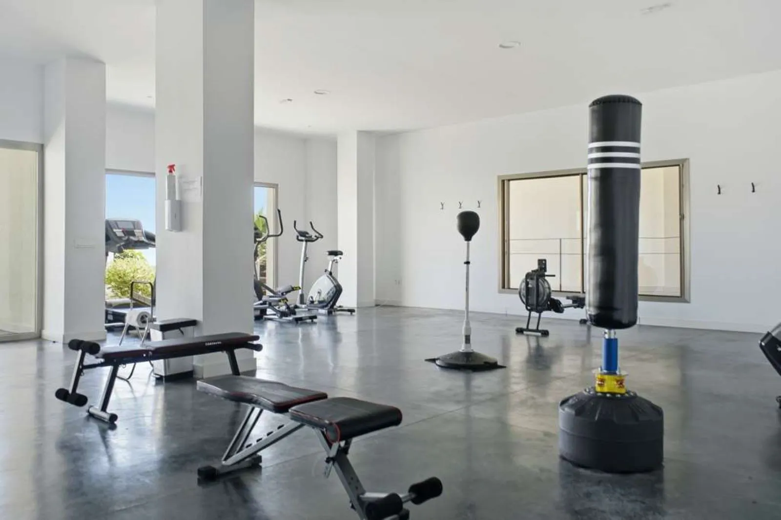 For sale Las Mesas ground floor apartment with 2 bedrooms