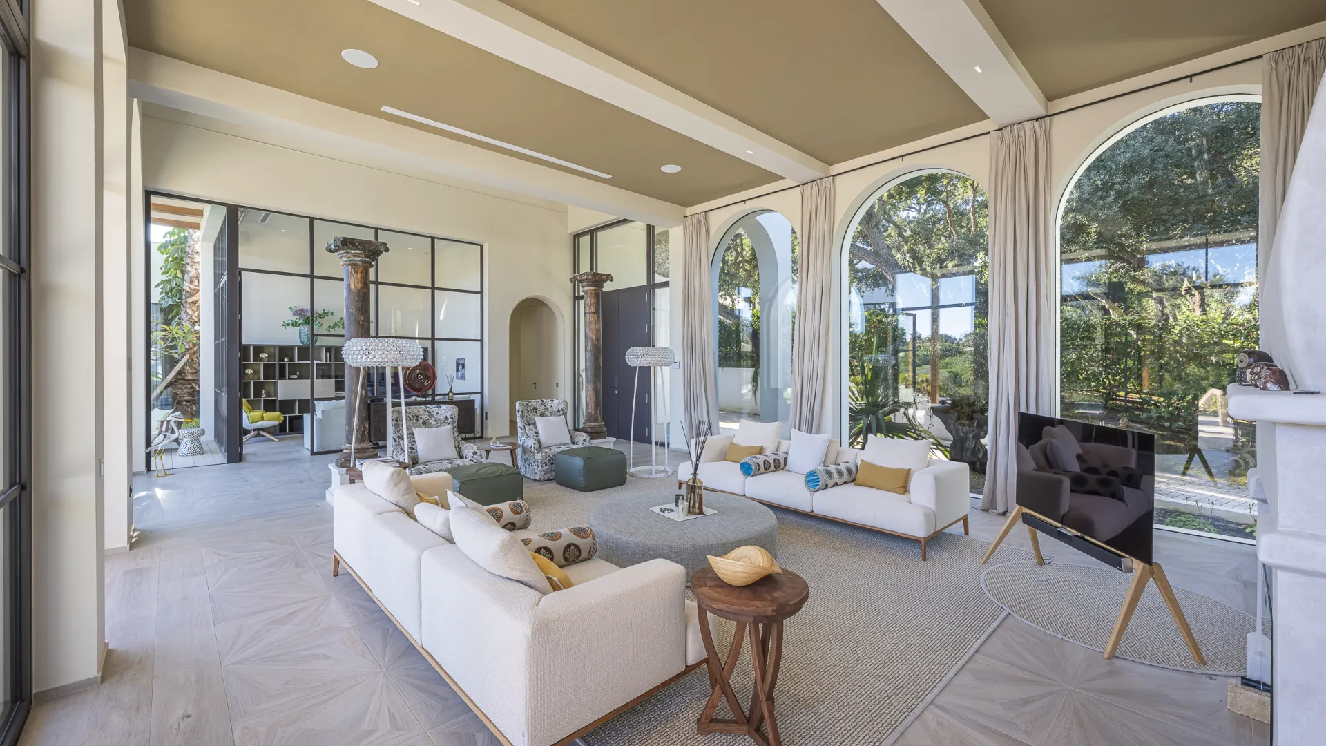 For sale villa with 6 bedrooms in Sotogrande