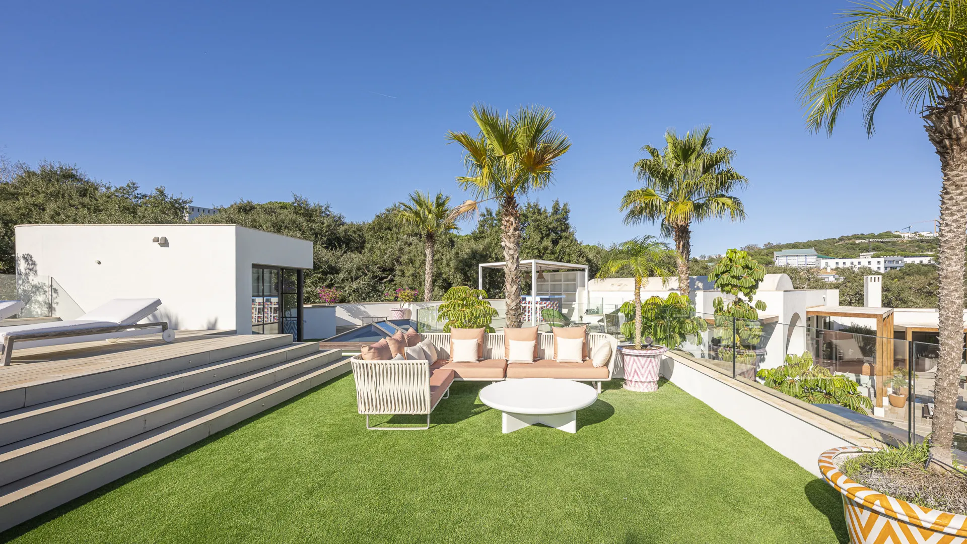 For sale villa with 6 bedrooms in Sotogrande