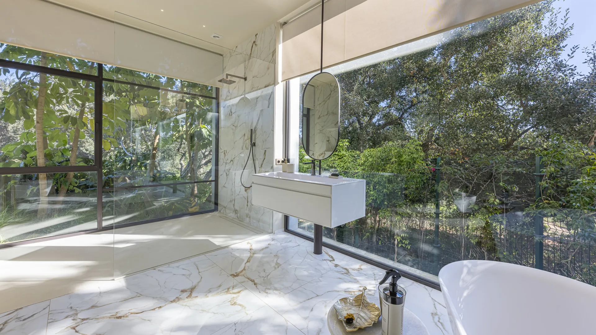 For sale villa with 6 bedrooms in Sotogrande