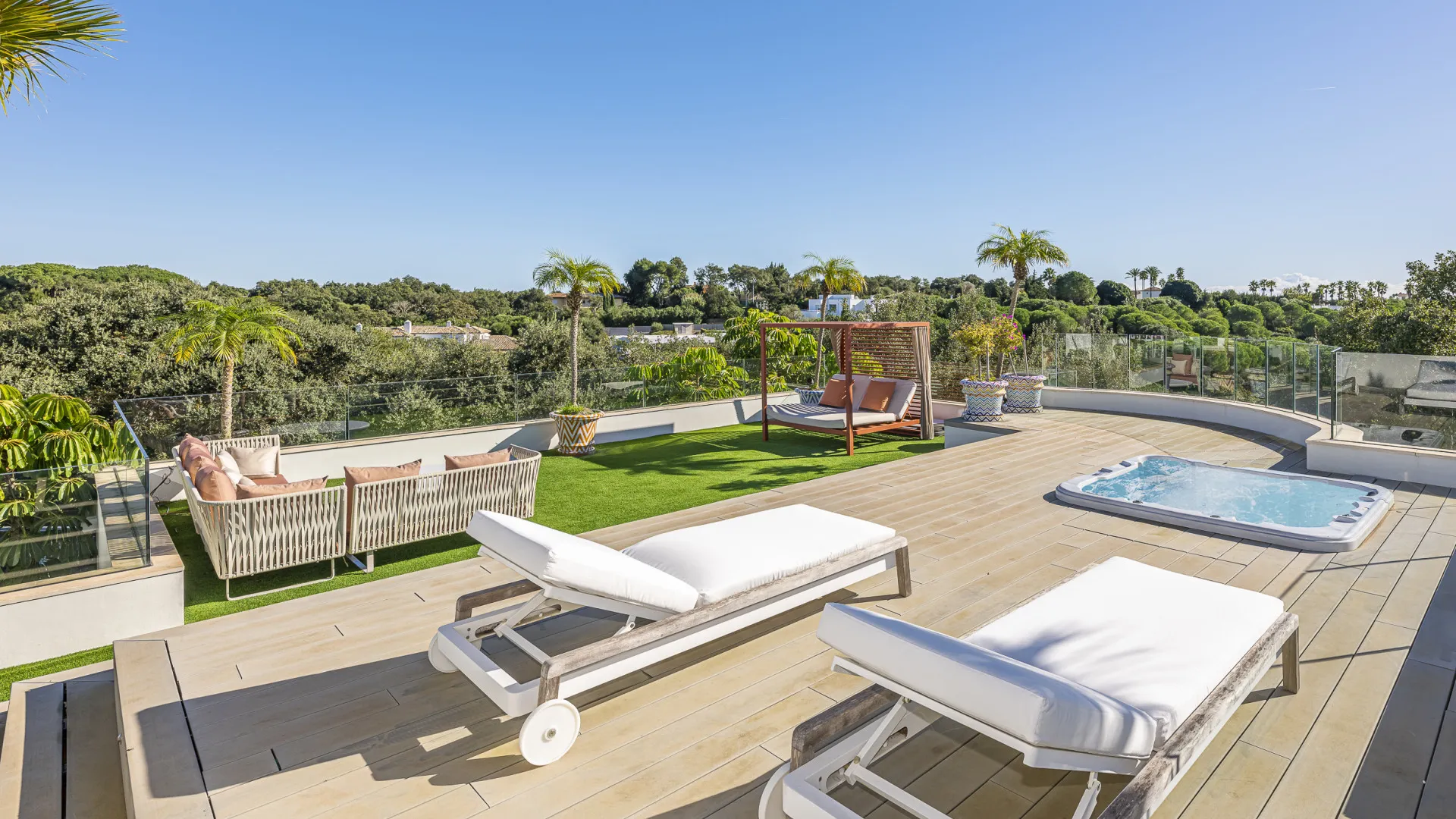 For sale villa with 6 bedrooms in Sotogrande