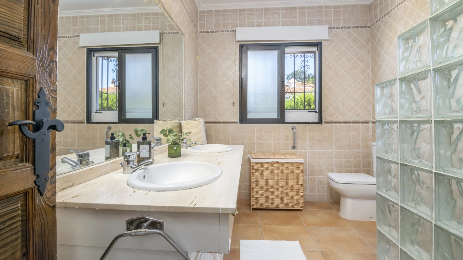 Villa en venta de 7 dormitorios en Alta Vista