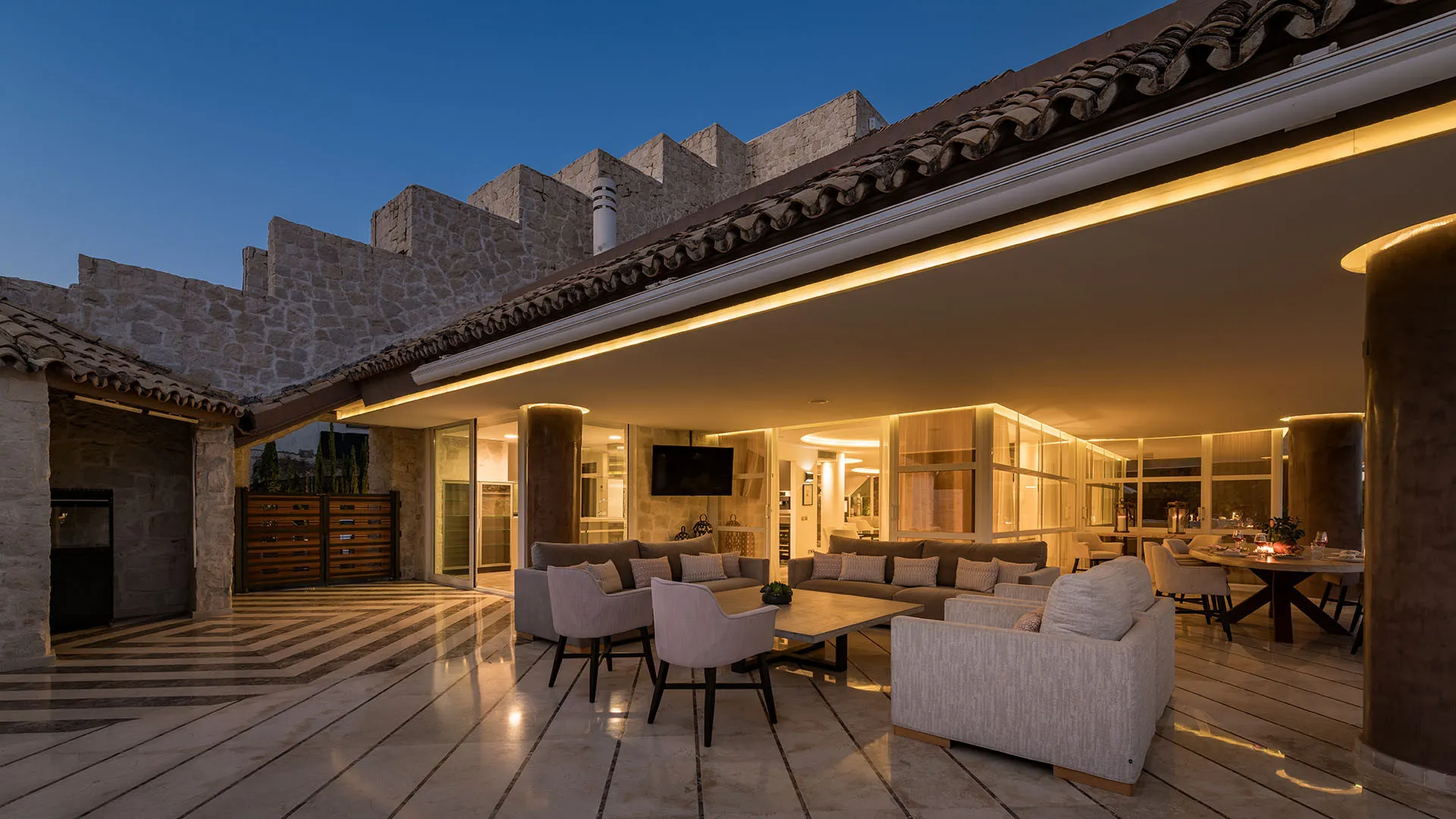 Villa en venta en La Quinta con 5 dormitorios