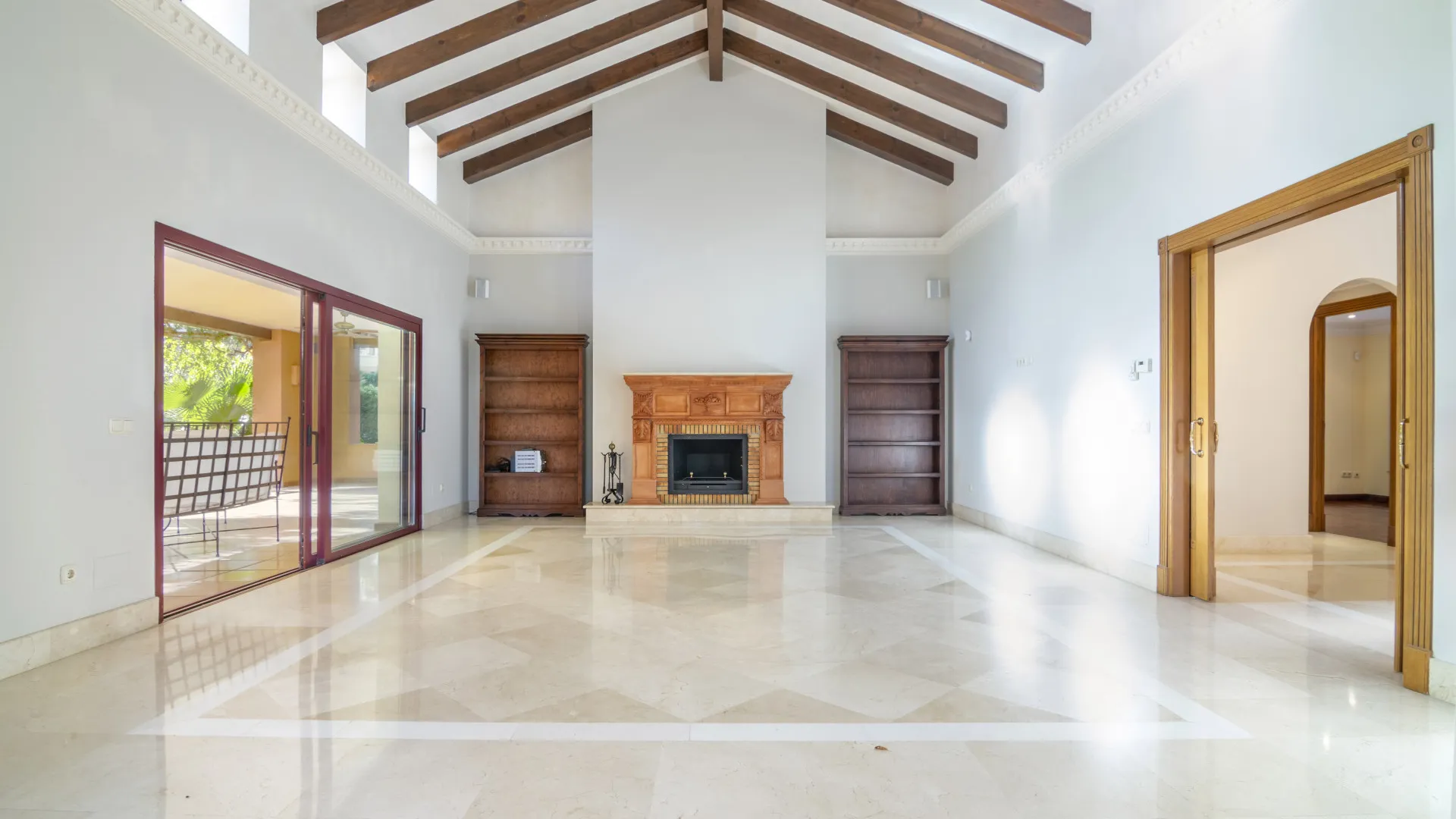 Altos Reales 5 bedrooms villa for sale