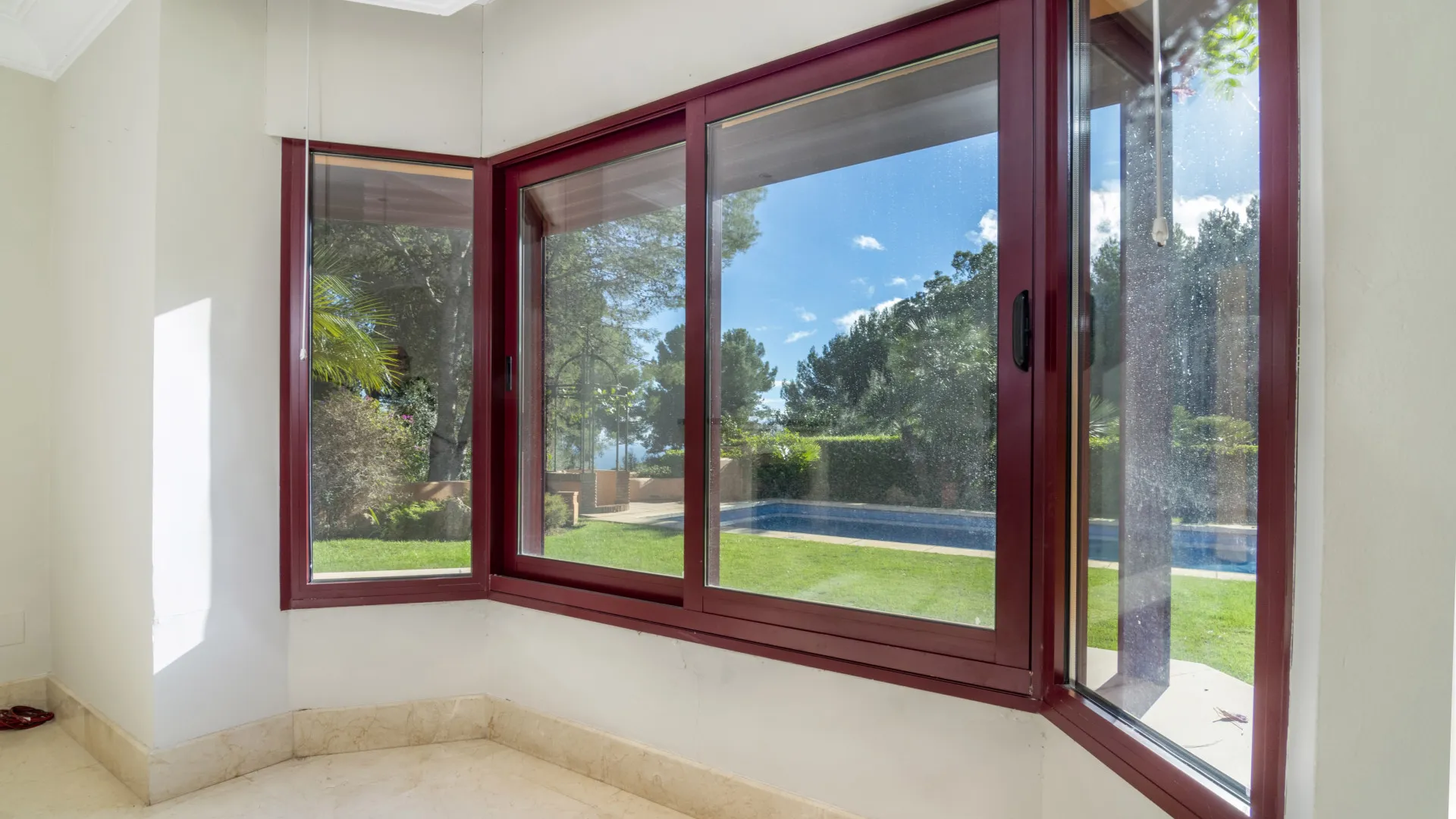 Altos Reales 5 bedrooms villa for sale
