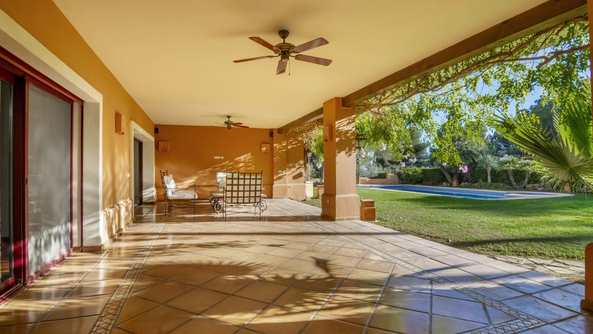 Altos Reales 5 bedrooms villa for sale