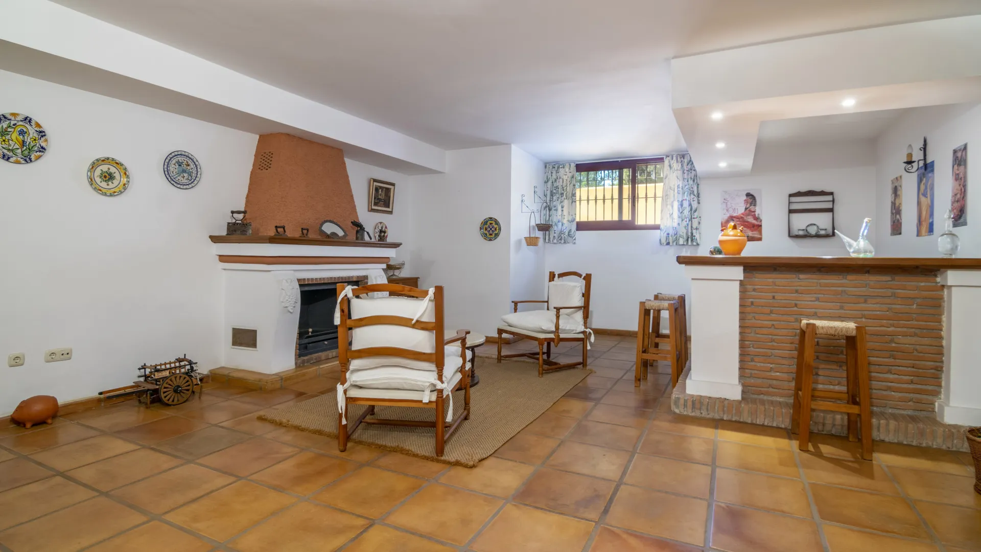 Altos Reales 5 bedrooms villa for sale