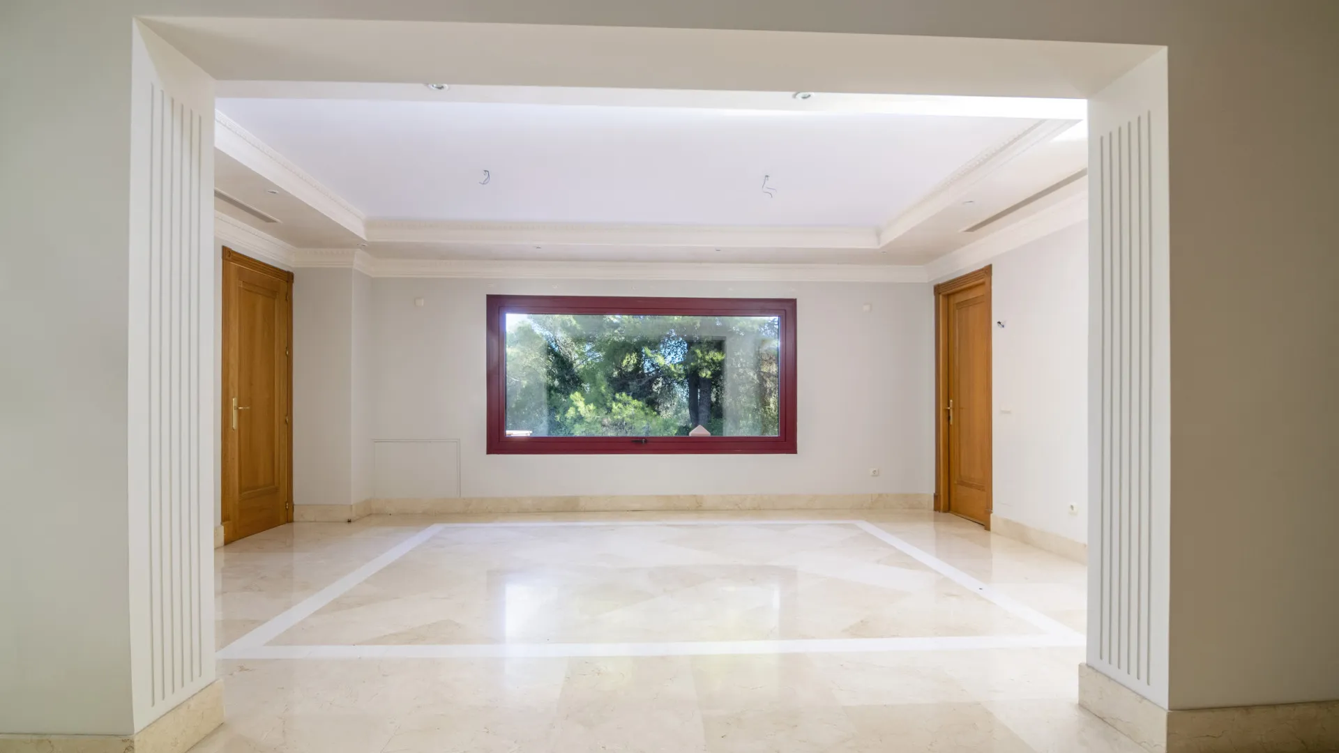 Altos Reales 5 bedrooms villa for sale