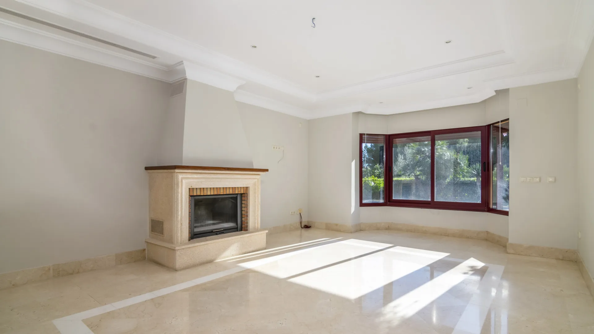 Altos Reales 5 bedrooms villa for sale