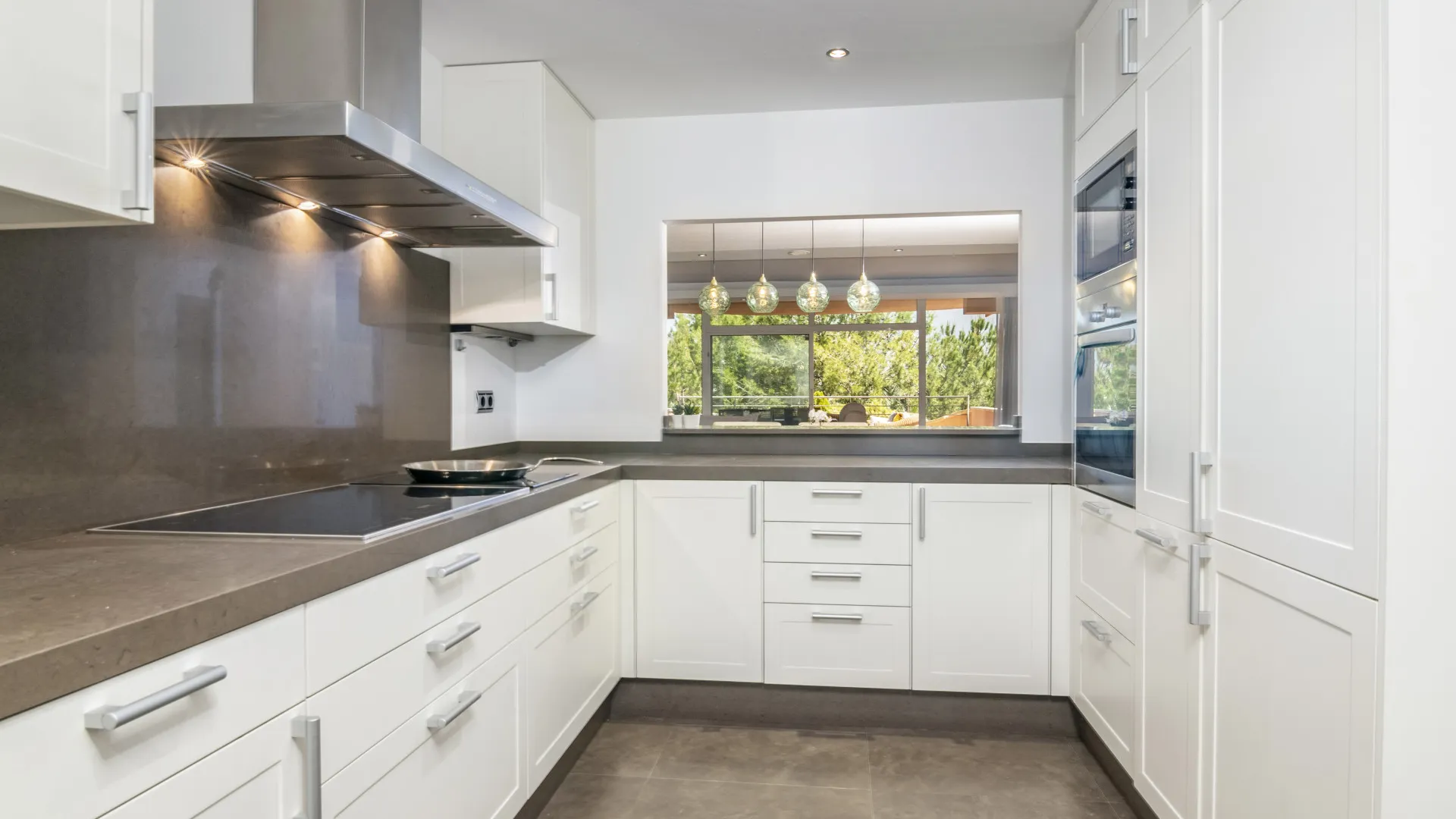 Magna Marbella, apartamento en venta