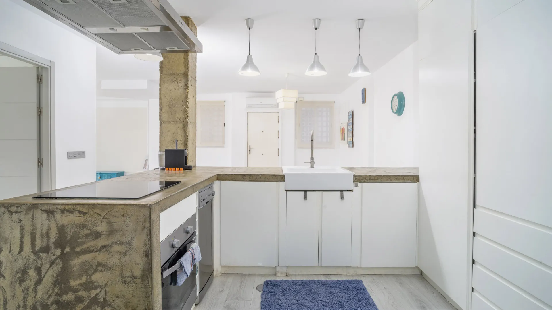 Apartamento planta baja a la venta de 2 dormitorios en Jardines de Andalucia