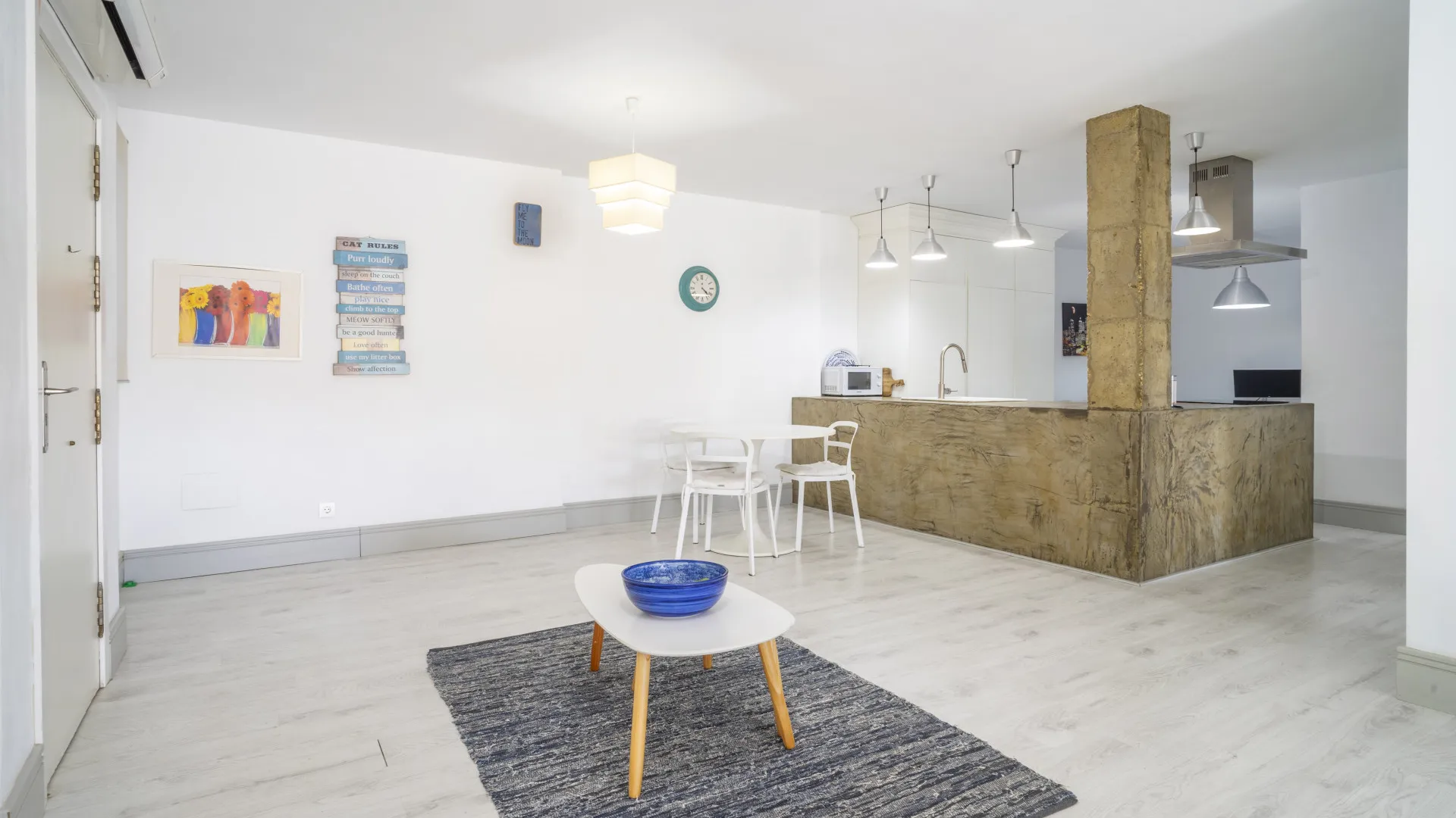 Apartamento planta baja a la venta de 2 dormitorios en Jardines de Andalucia