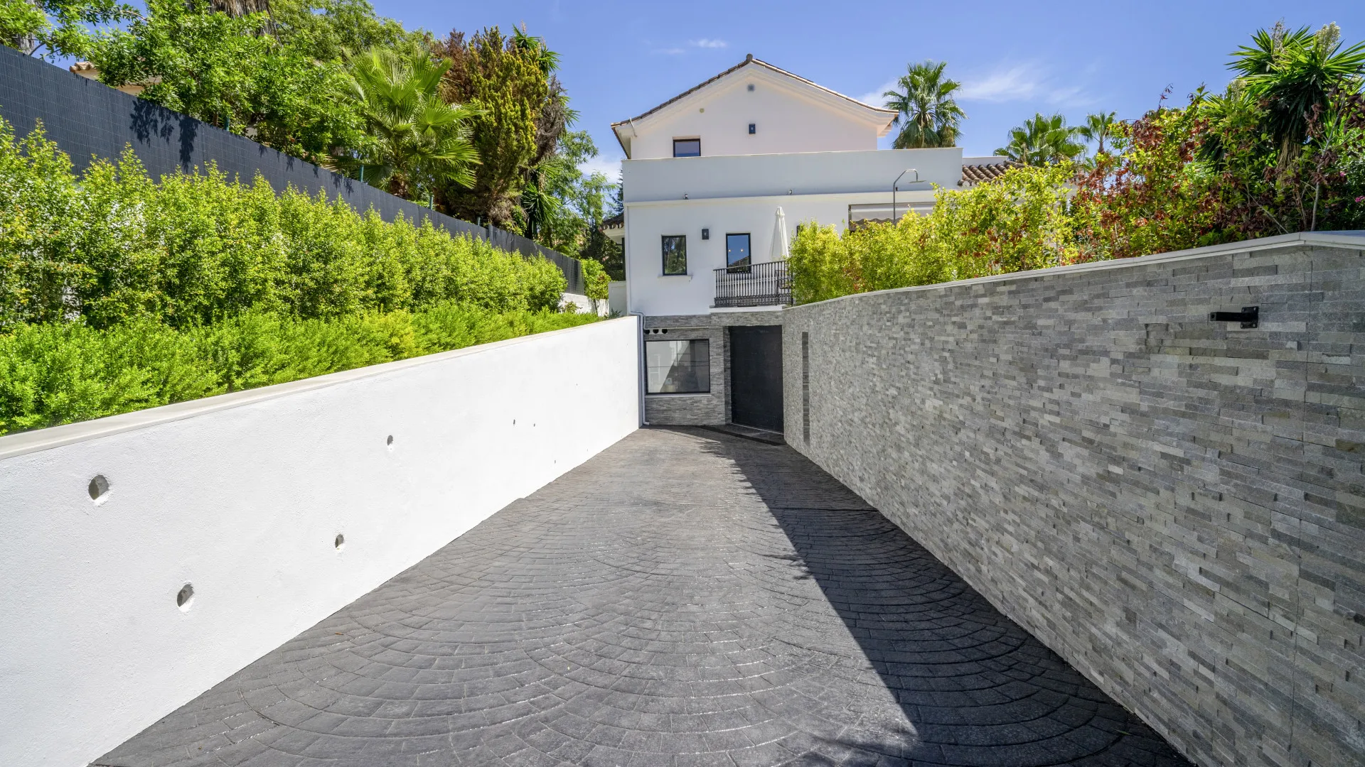 Villa for sale in Supermanzana H