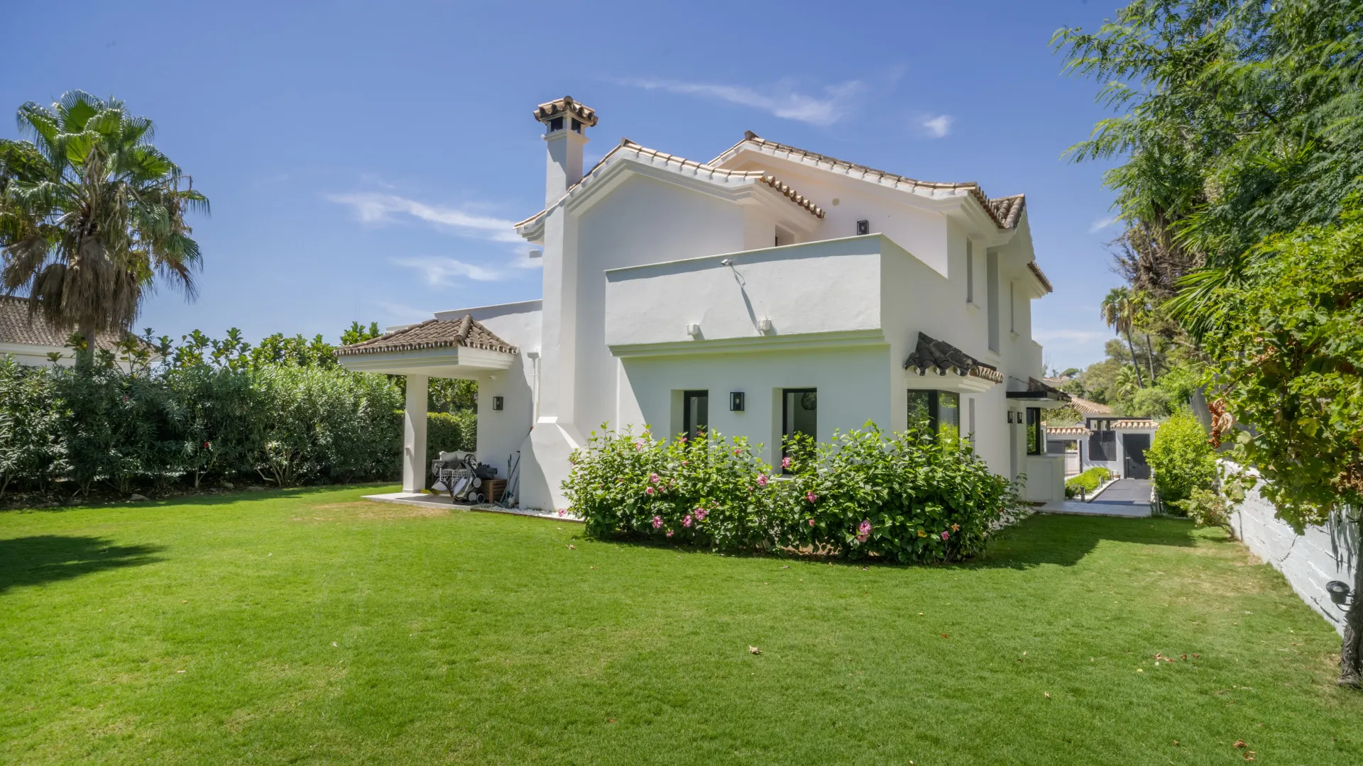 Villa for sale in Supermanzana H