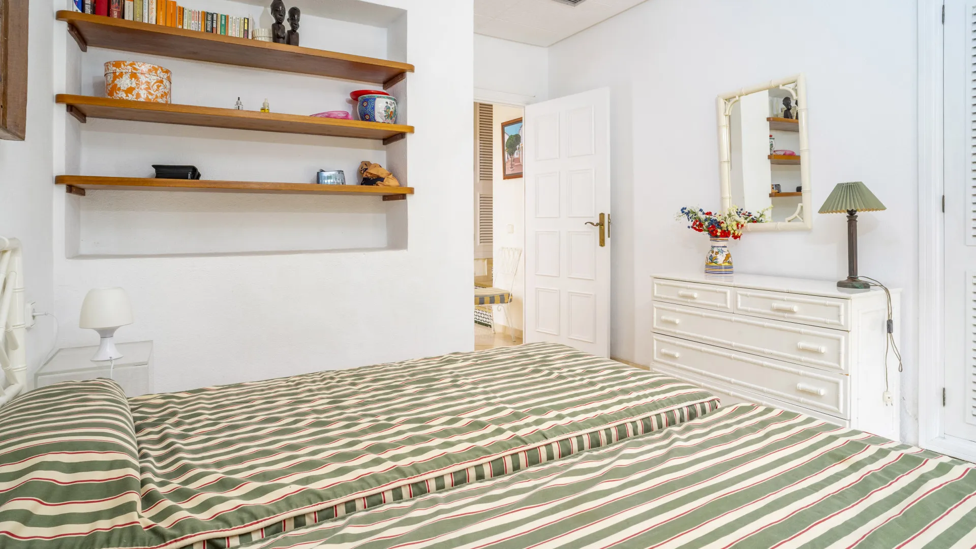 Apartamento planta baja en venta en Le Village