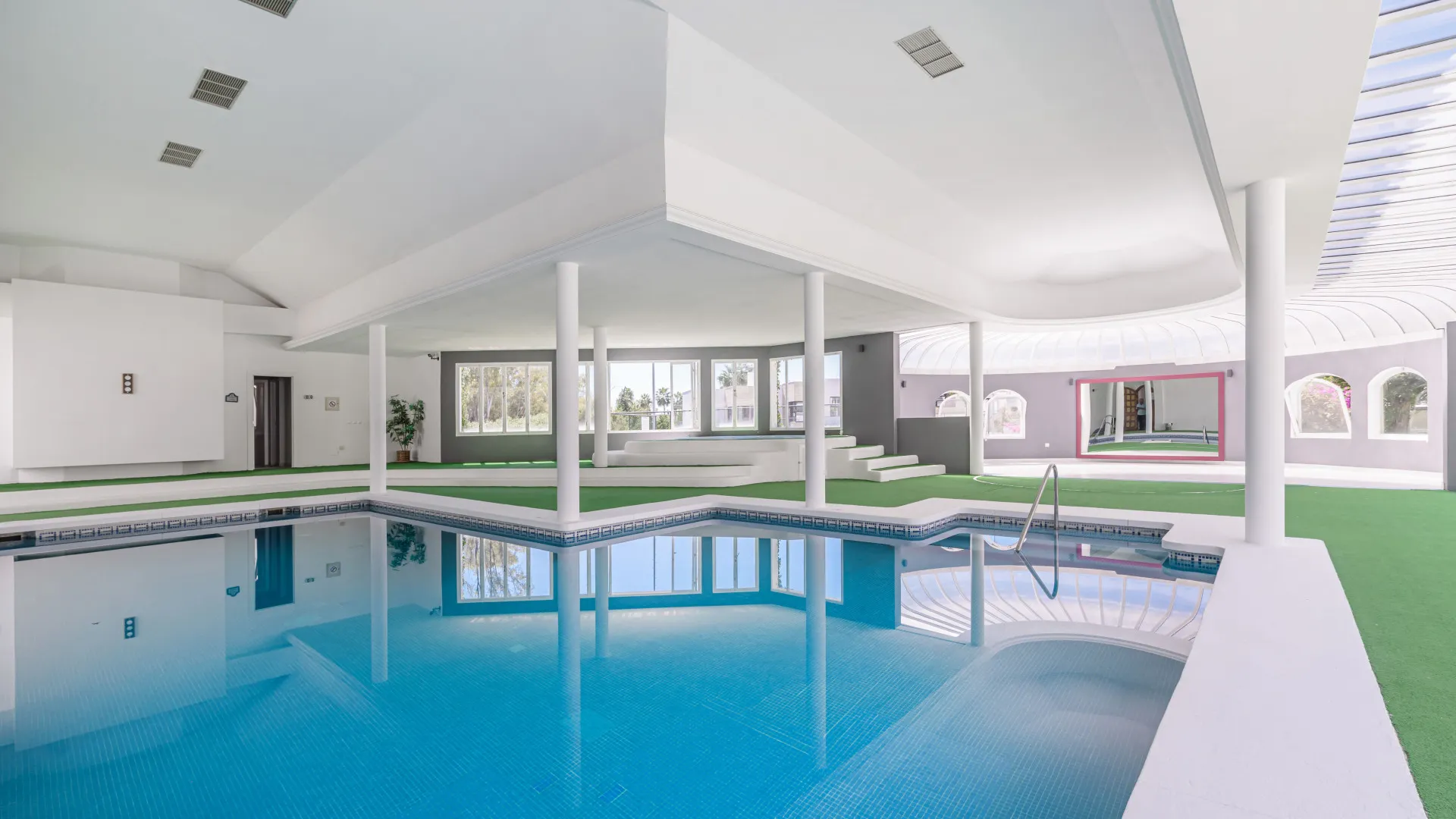 Apartamento planta baja en venta en Le Village