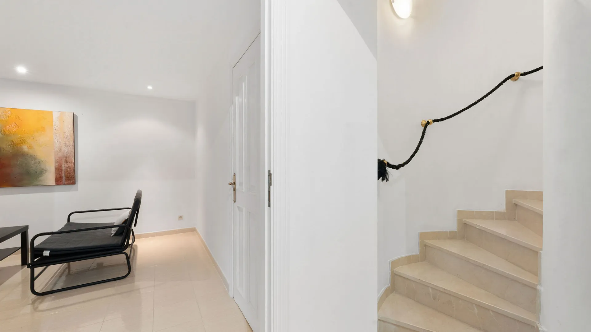 For sale ground floor duplex in Andalucia Alta