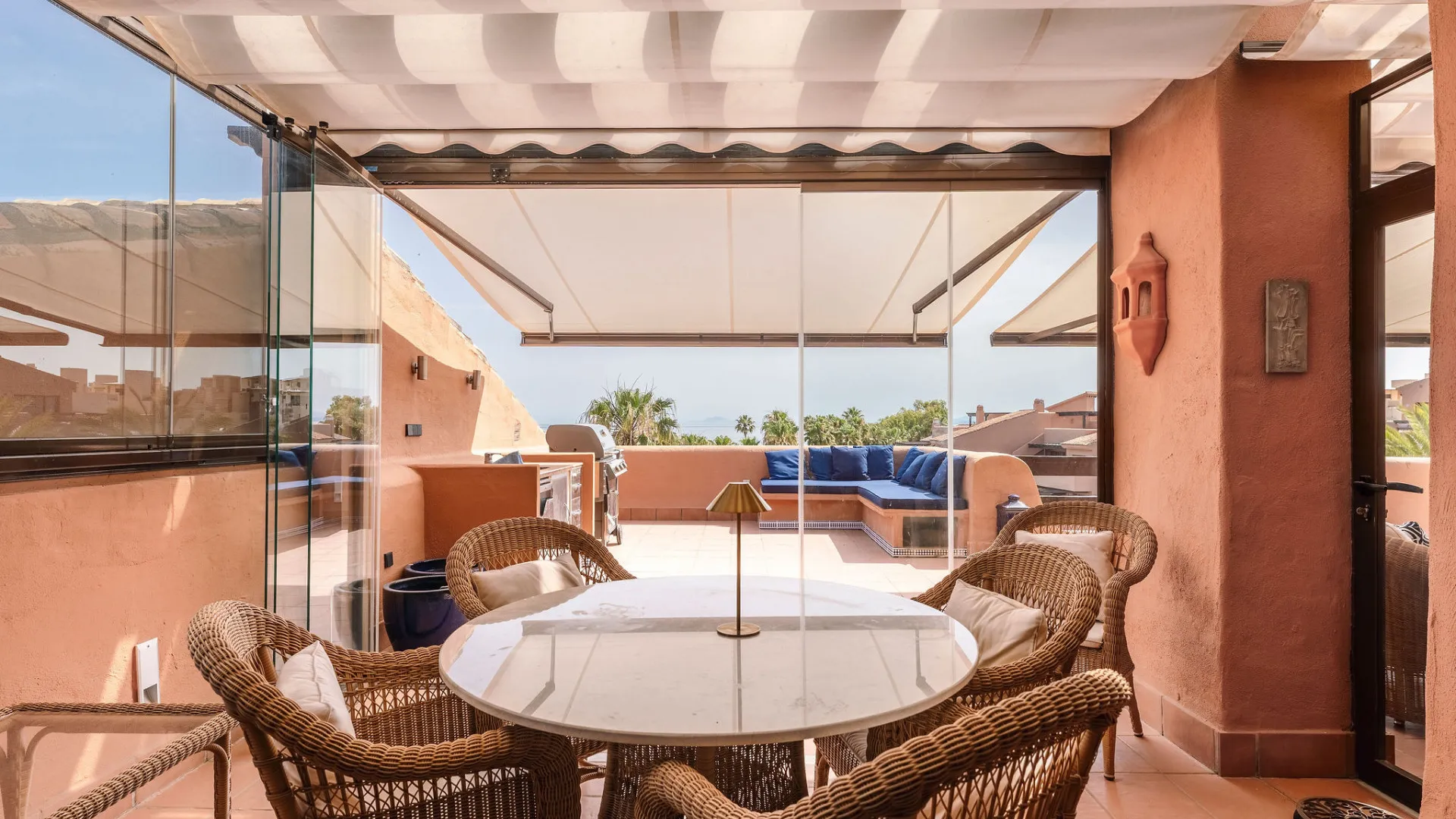 For sale penthouse with 3 bedrooms in Mar Azul