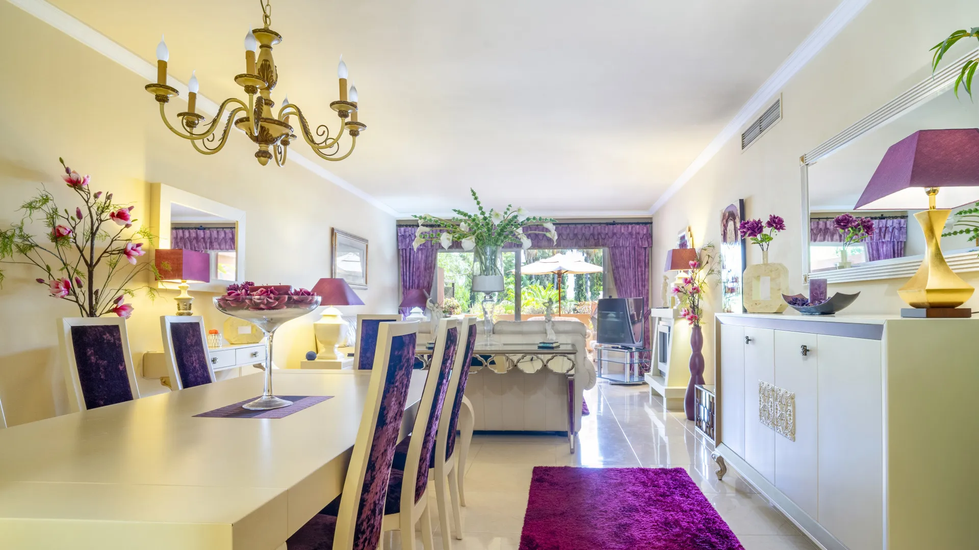 For sale El Embrujo Playa 2 bedrooms ground floor apartment