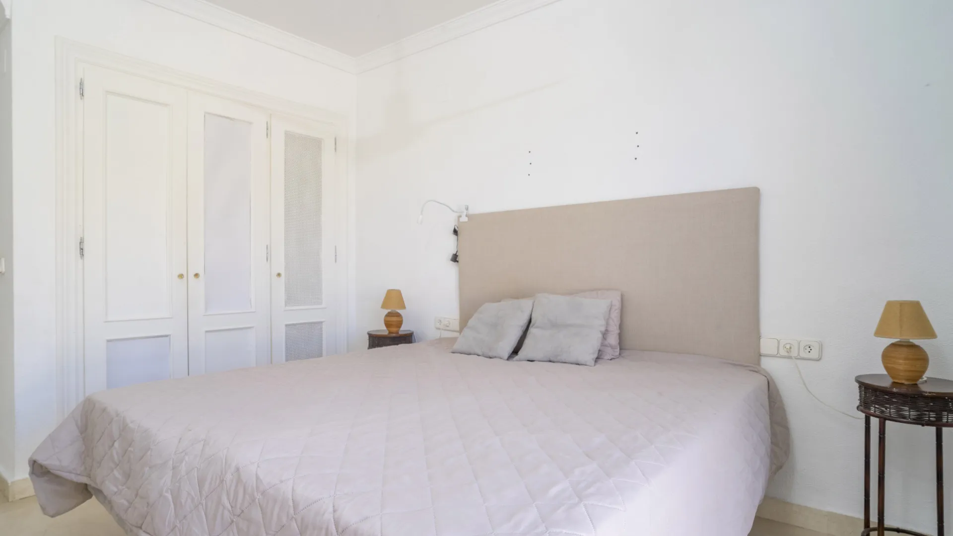 Se vende apartamento en Los Arcos (La Quinta)