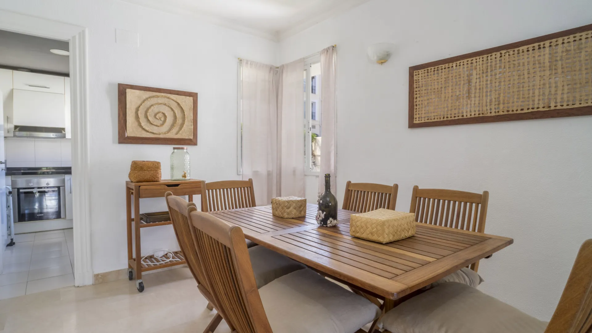 Se vende apartamento en Los Arcos (La Quinta)