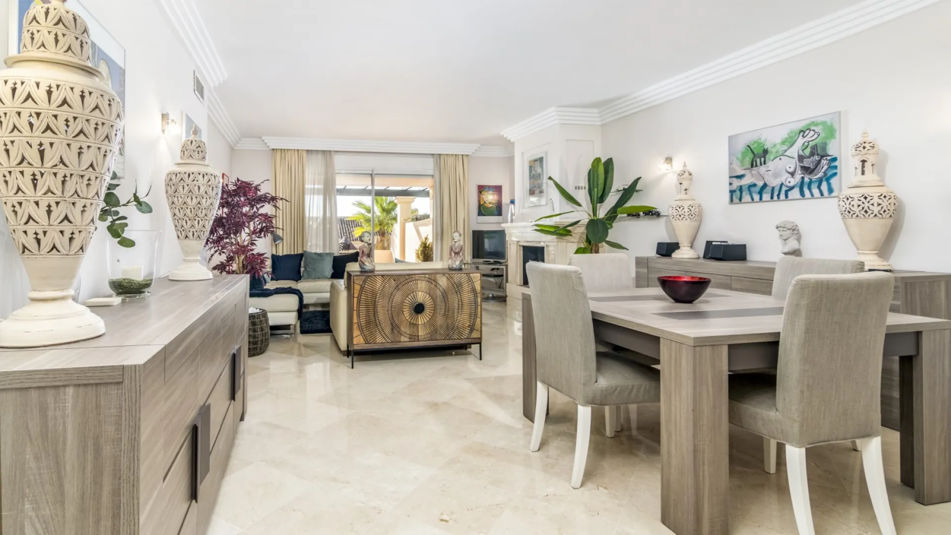 Se vende apartamento planta baja en Albatross Hill