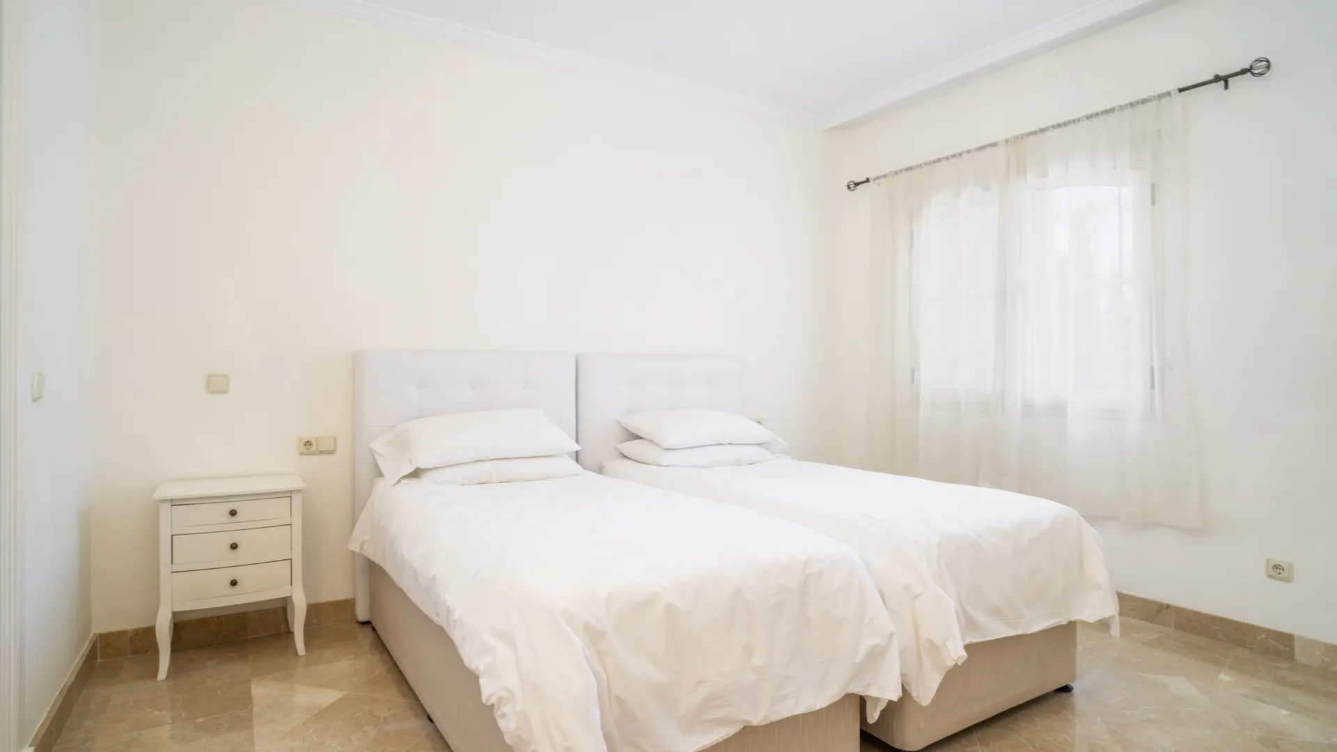 For sale Aloha Real 3 bedrooms town house