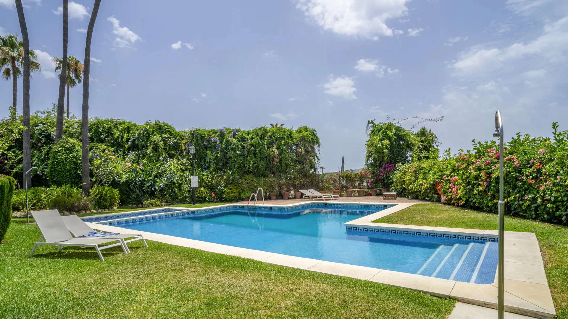 For sale Aloha Real 3 bedrooms town house