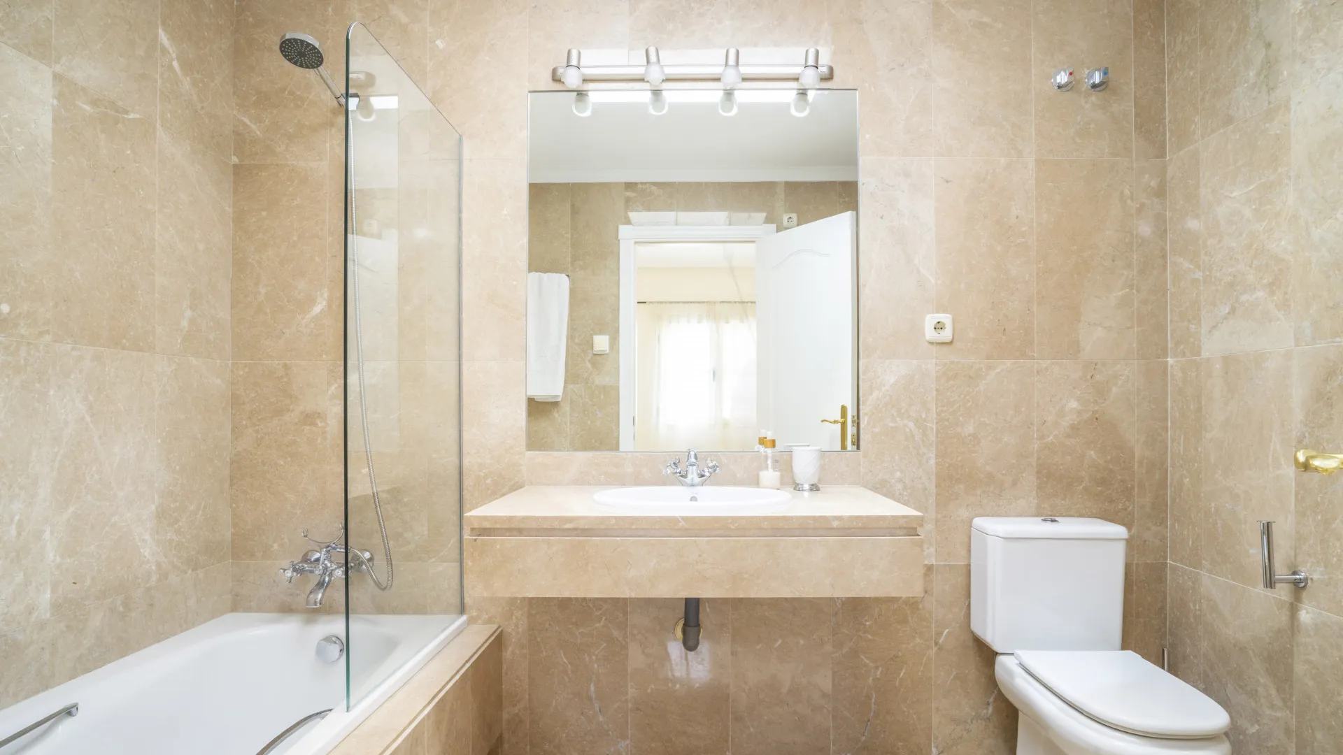 For sale Aloha Real 3 bedrooms town house