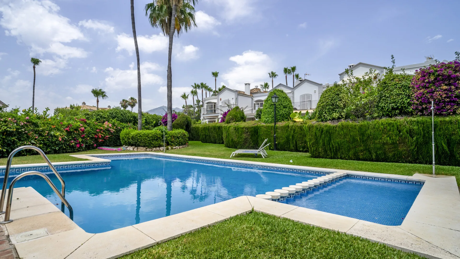 For sale Aloha Real 3 bedrooms town house