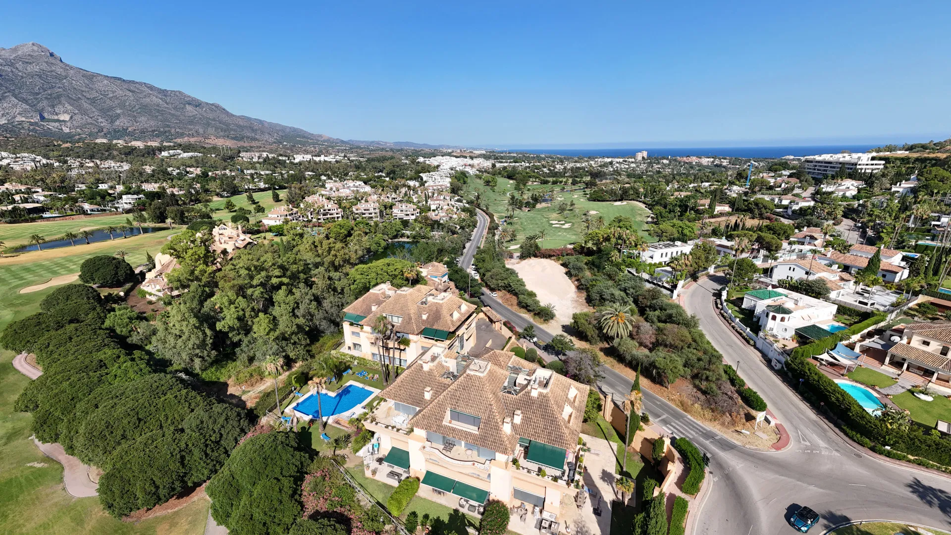 Duplex penthouse with 2 bedrooms for sale in Lorcrigolf