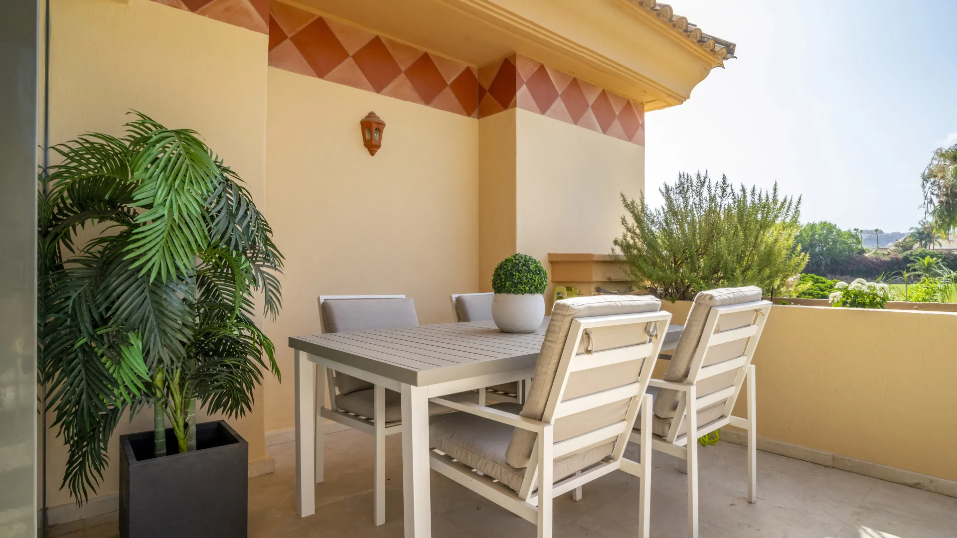 Duplex penthouse with 2 bedrooms for sale in Lorcrigolf