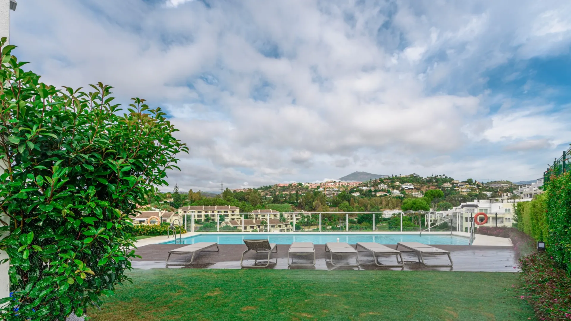 Buy La Quinta duplex penthouse