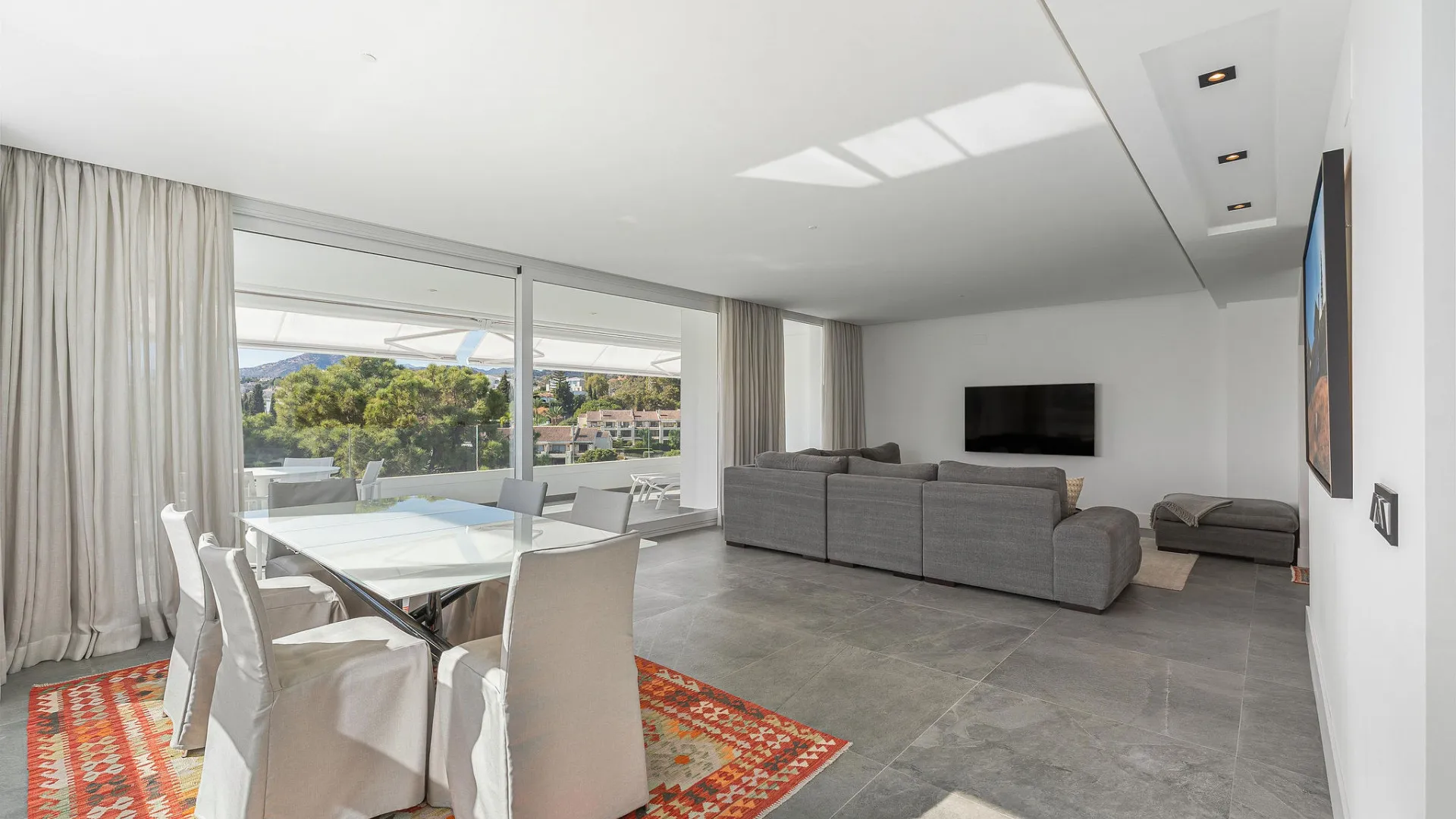 Buy La Quinta duplex penthouse