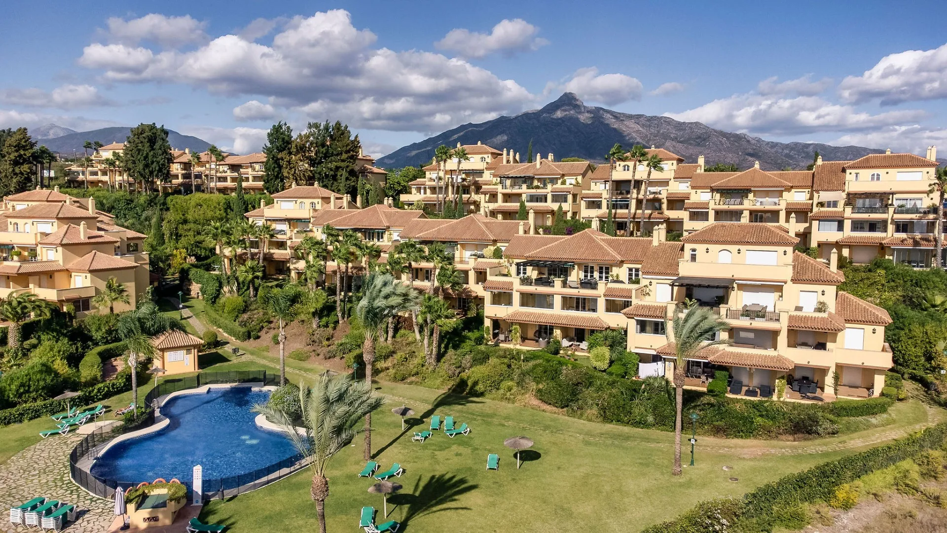 3 bedrooms Cumbres del Rodeo apartment for sale