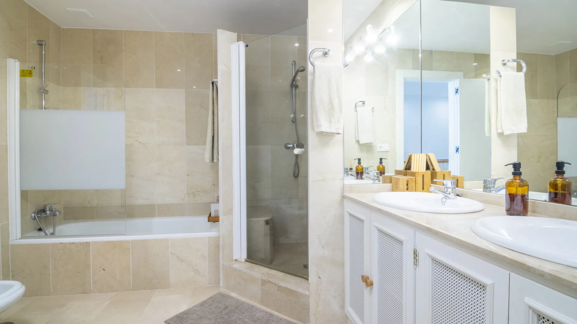 Town house for sale in Las Encinas with 4 bedrooms