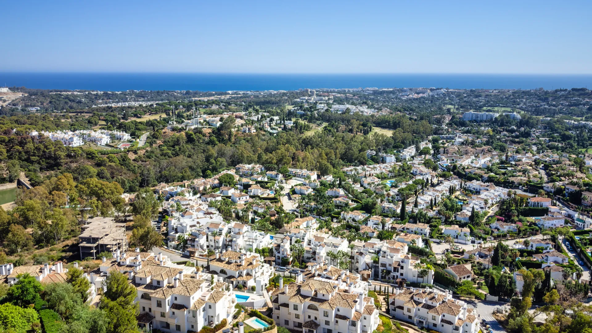 For sale 3 bedrooms apartment in 9 Lions Residences