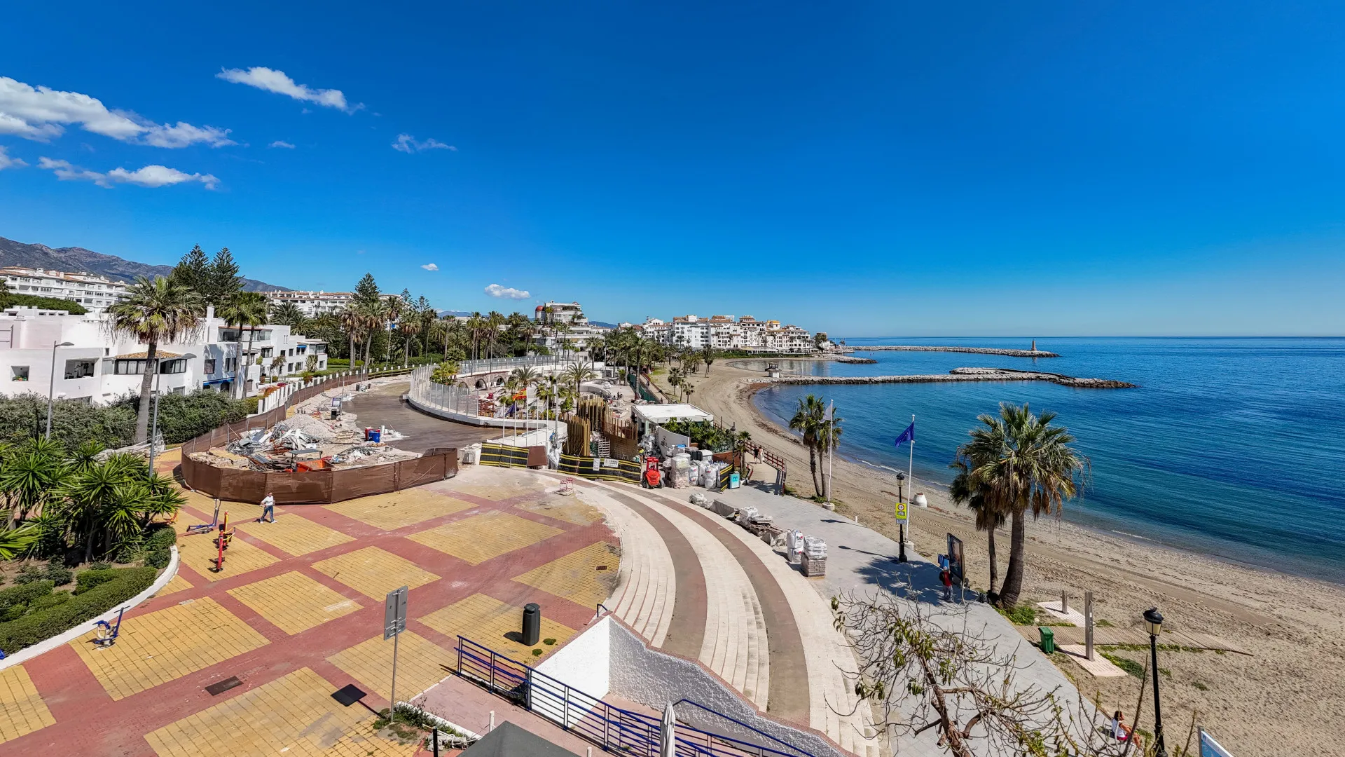Andalucia del Mar, apartamento de 2 dormitorios en venta