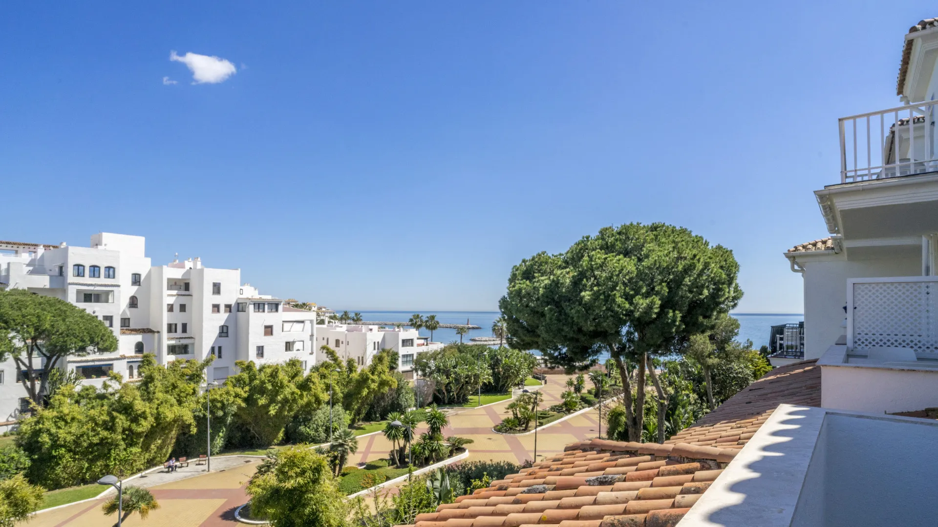 Andalucia del Mar, apartamento de 2 dormitorios en venta