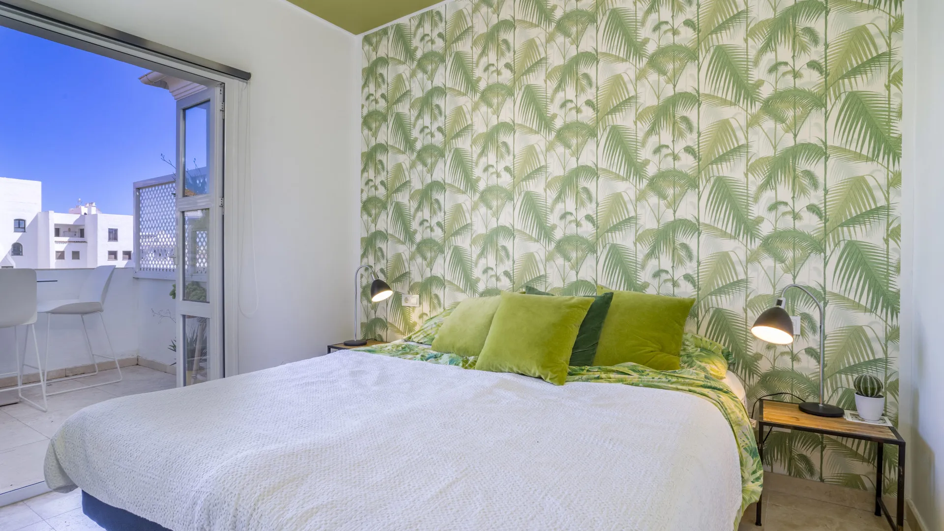 Andalucia del Mar, apartamento de 2 dormitorios en venta