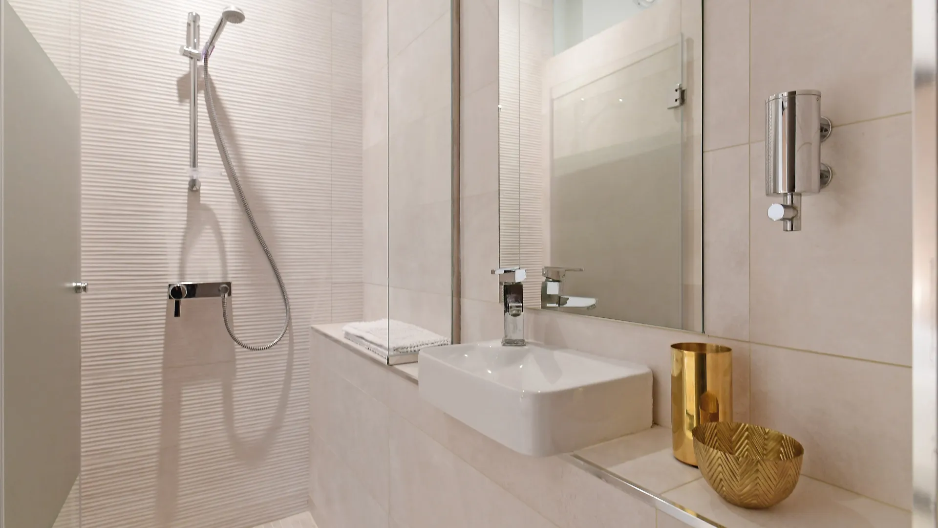 Villa in Nueva Andalucia for sale