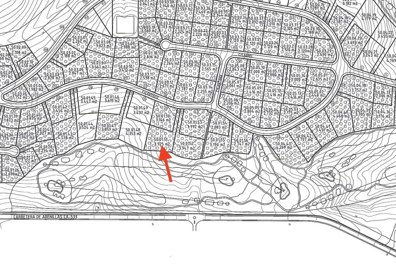 Plot for sale in Zona L