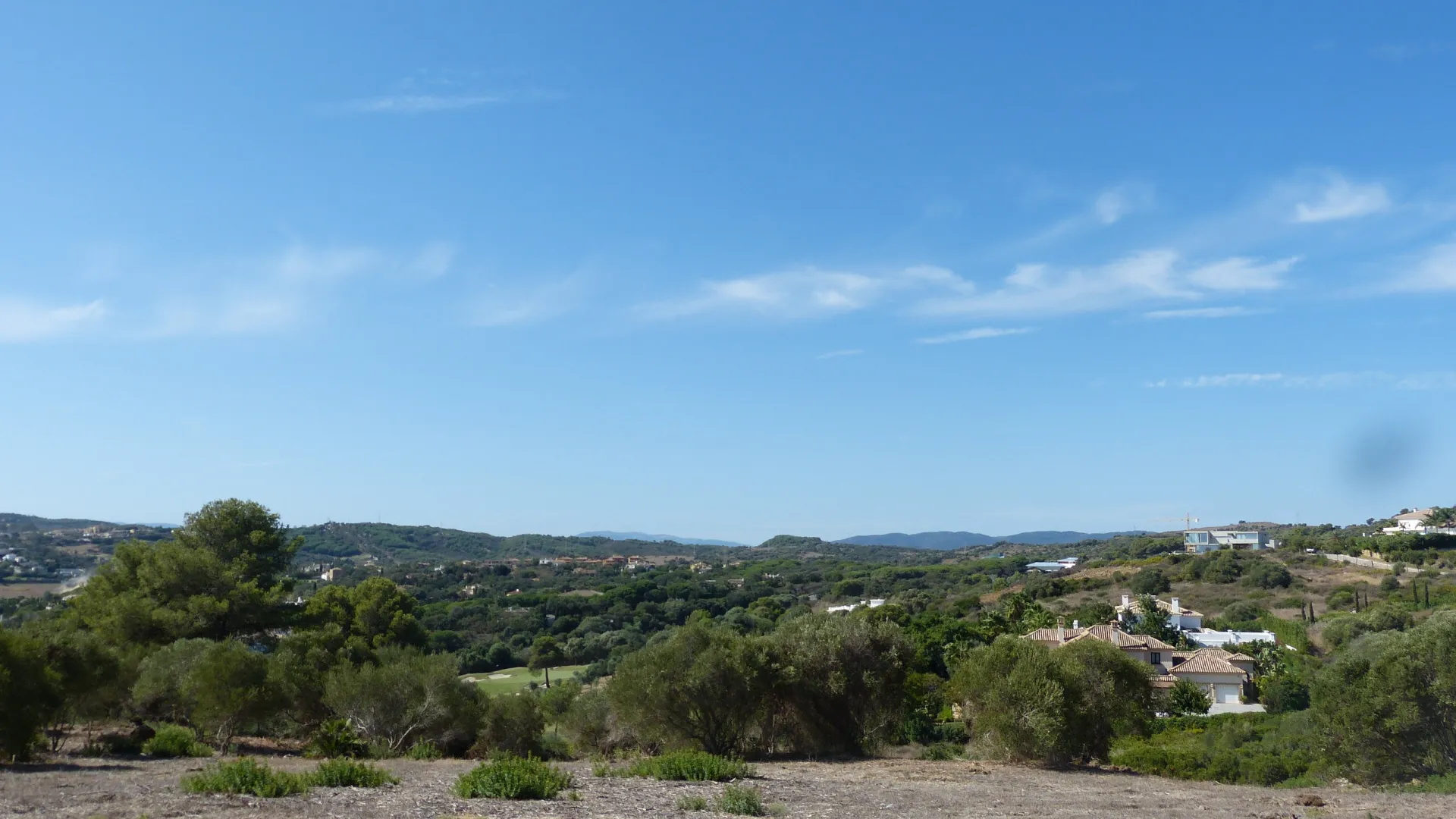 Plot for sale in Zona L