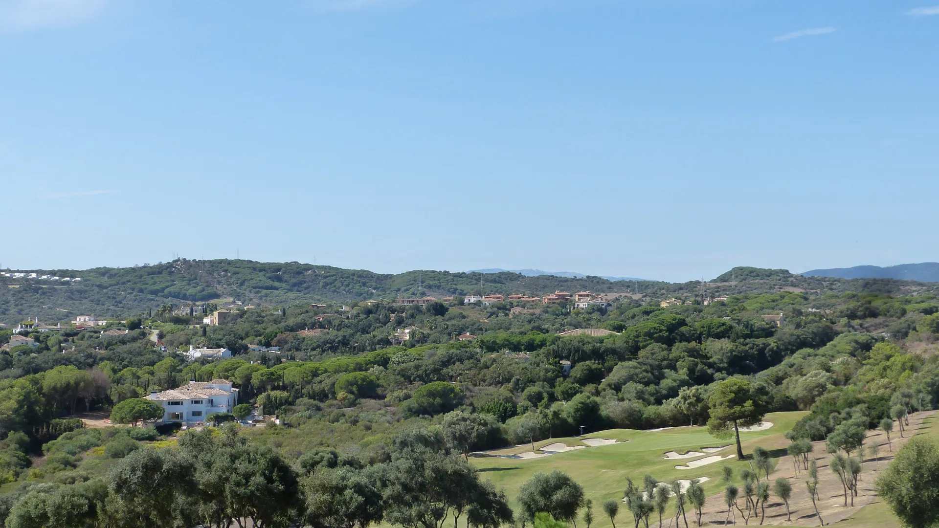 Plot for sale in Zona L