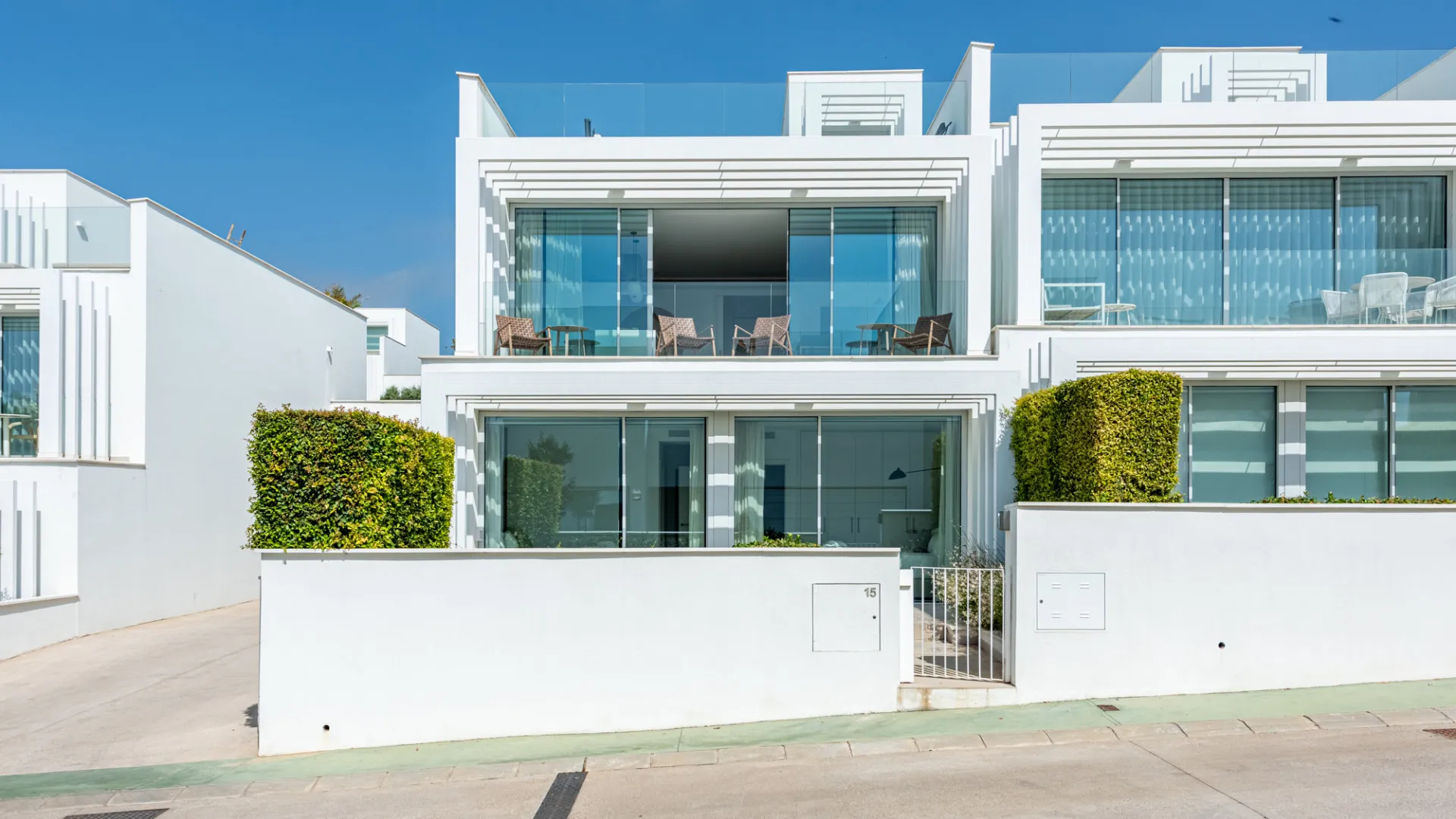 For sale La Finca town house with 3 bedrooms