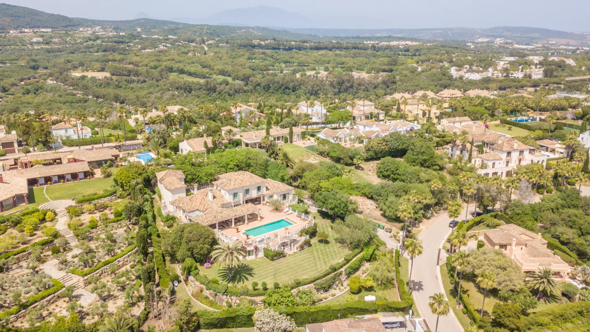 Se vende villa en Zona F