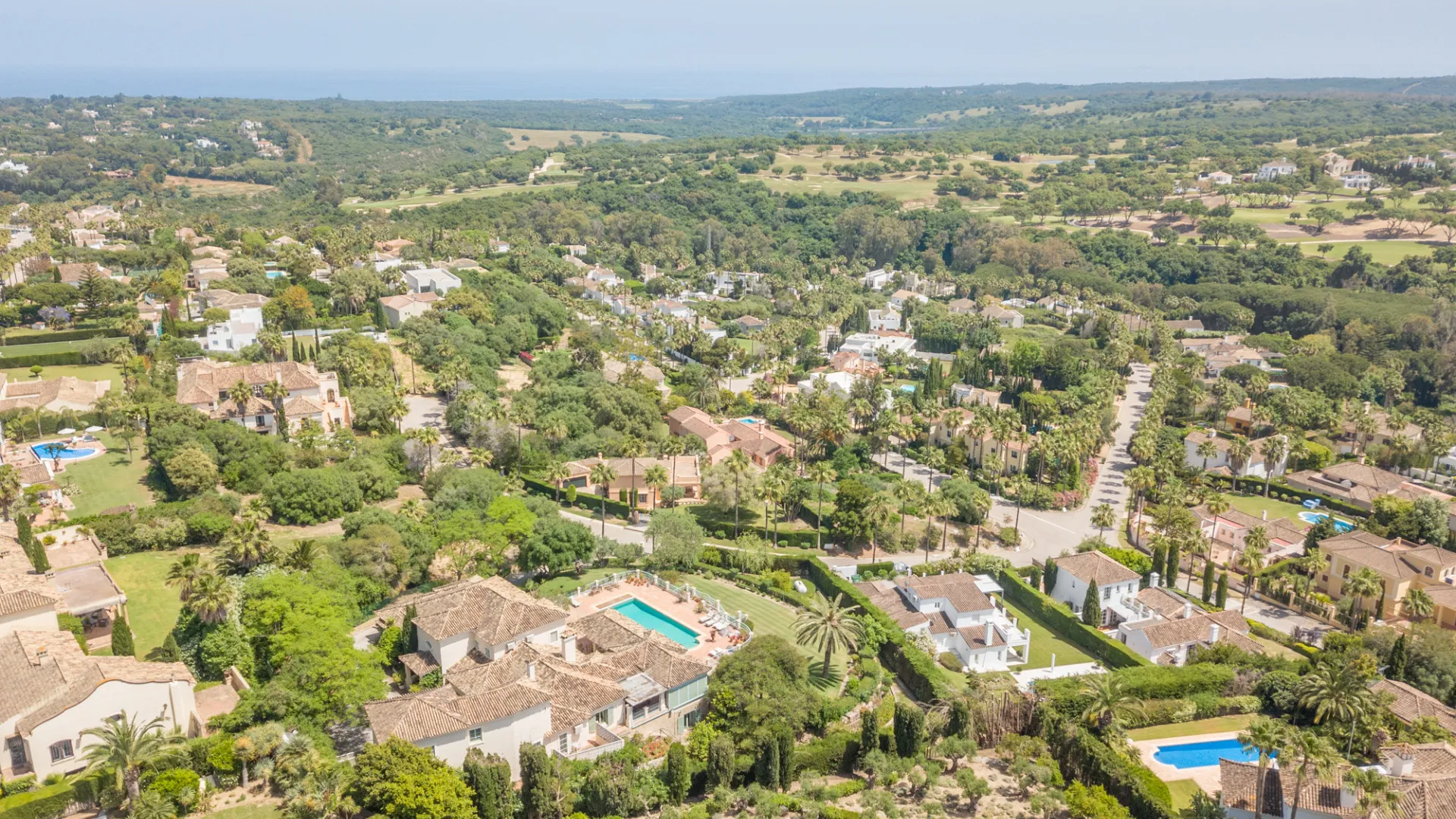 Se vende villa en Zona F