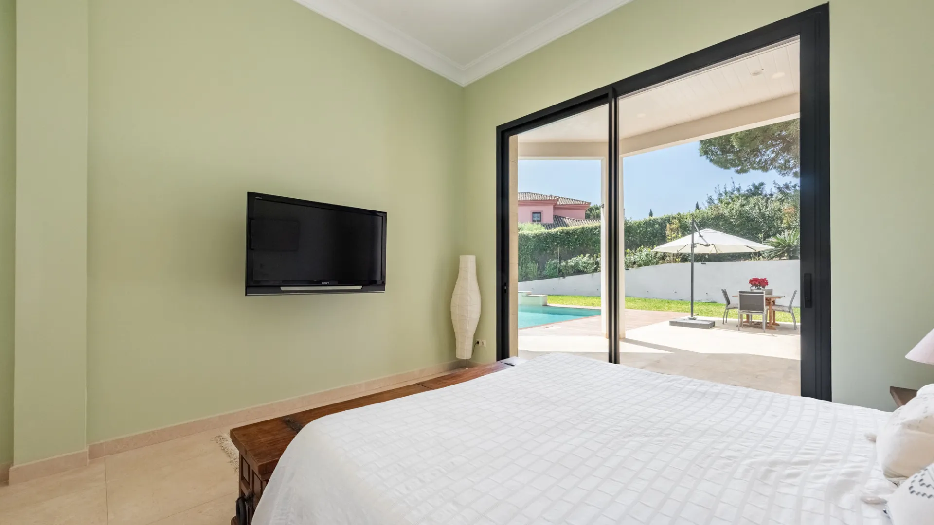 For sale Zona G 4 bedrooms villa