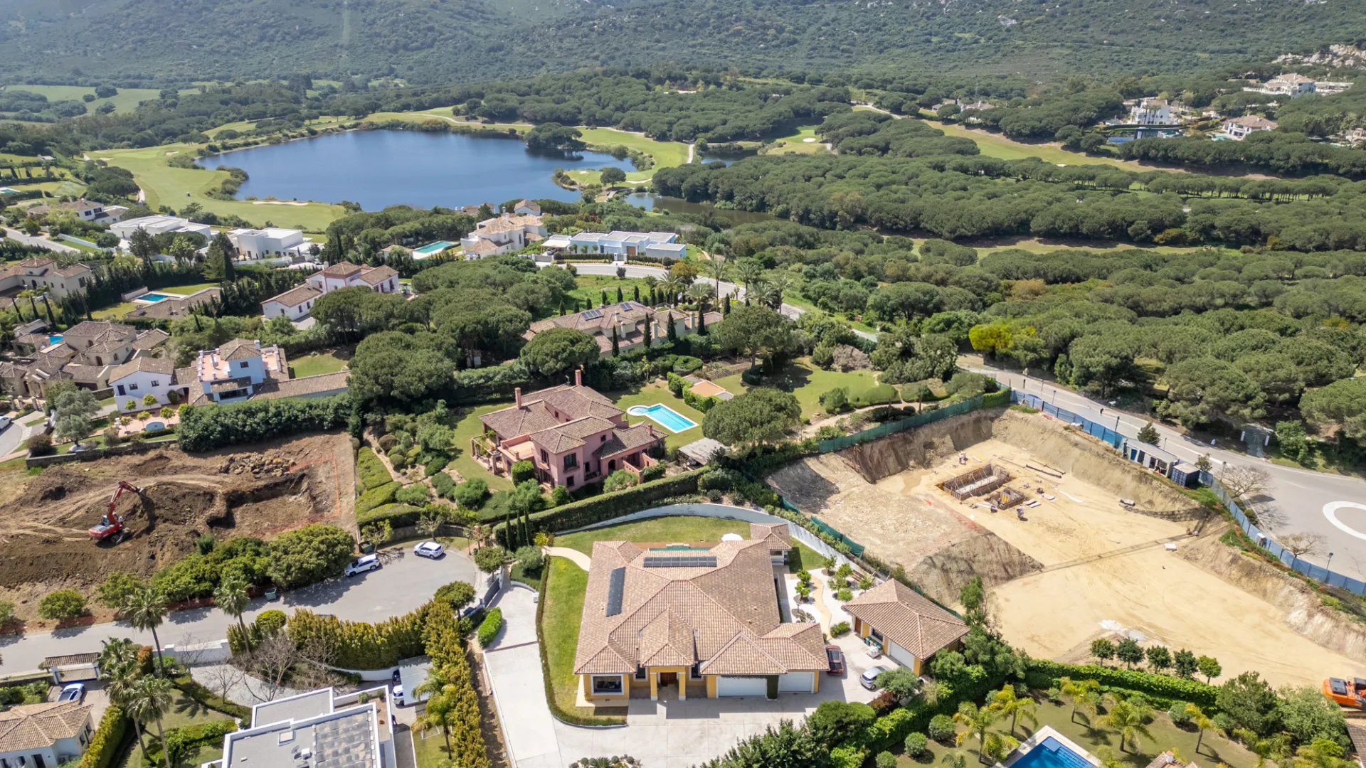 For sale Zona G 4 bedrooms villa