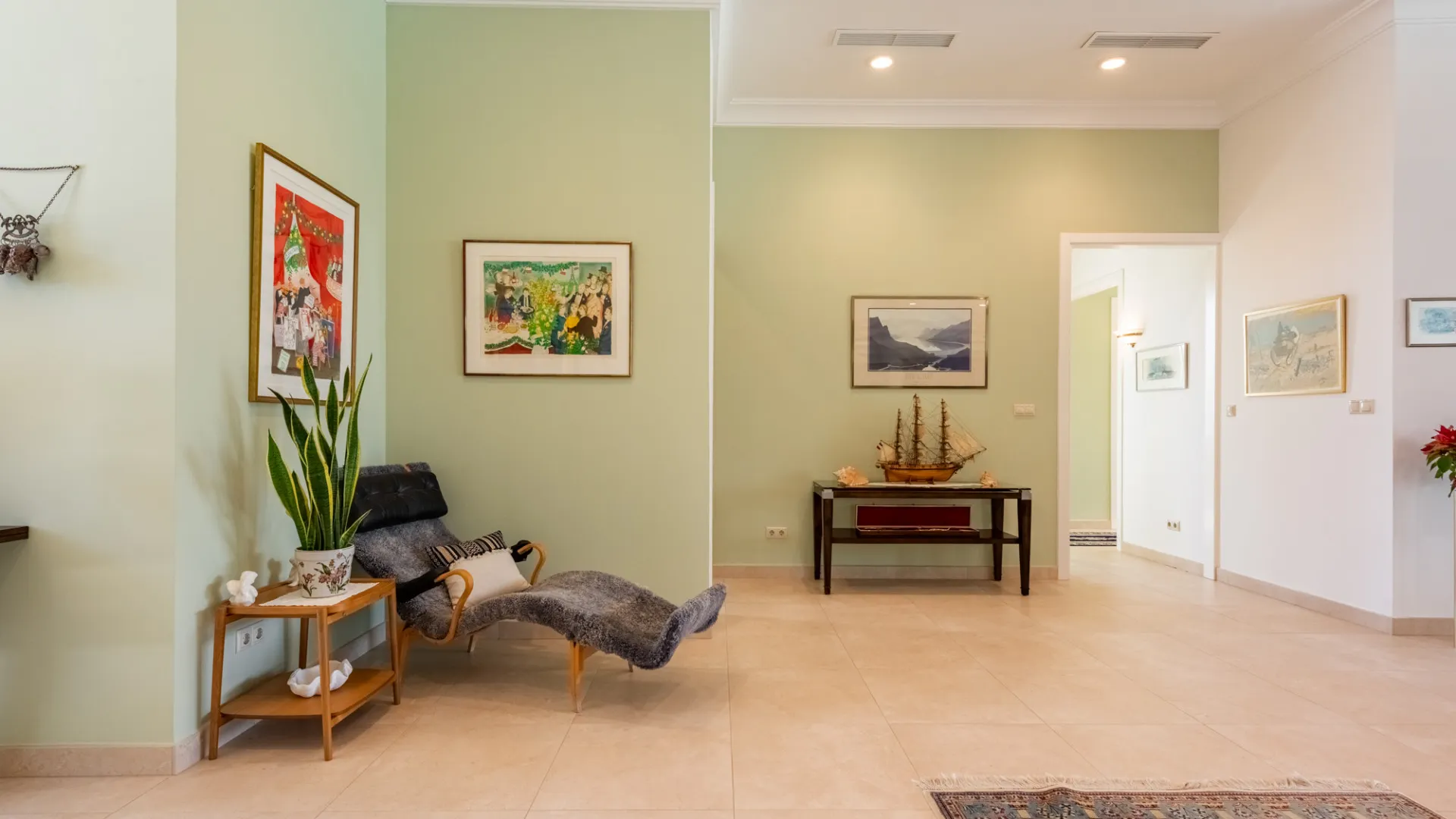 For sale Zona G 4 bedrooms villa